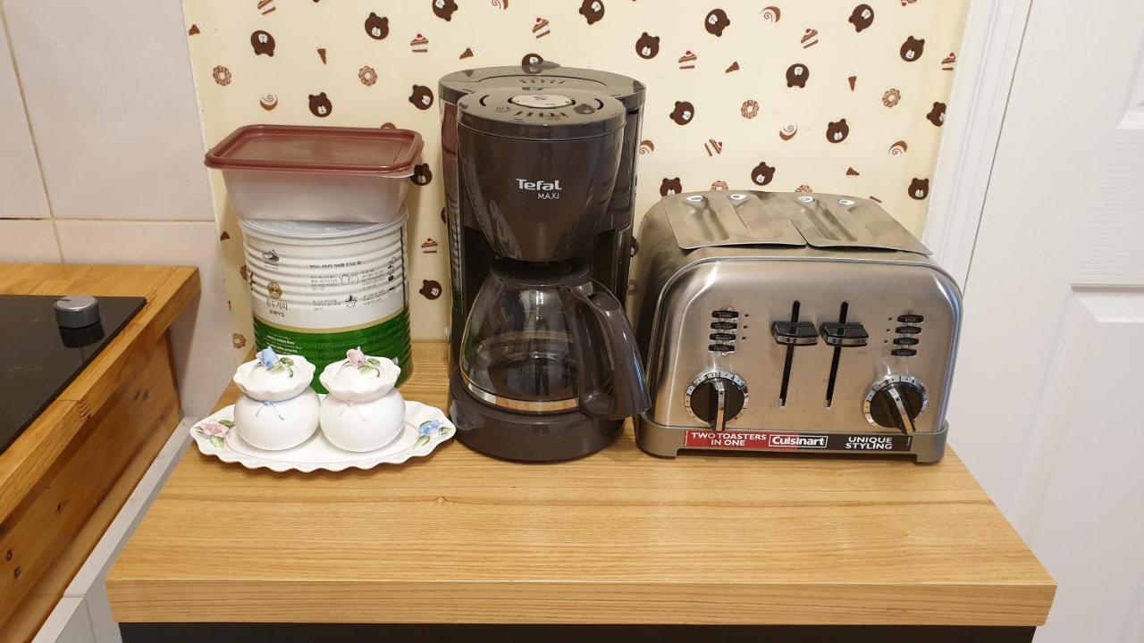 Oh My Guesthouse Сеул Экстерьер фото