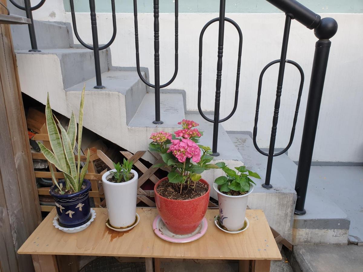 Oh My Guesthouse Сеул Экстерьер фото