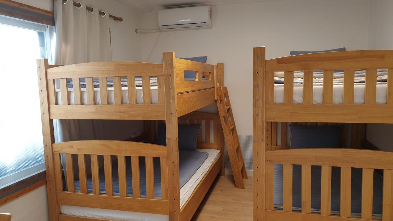 Oh My Guesthouse Сеул Номер фото