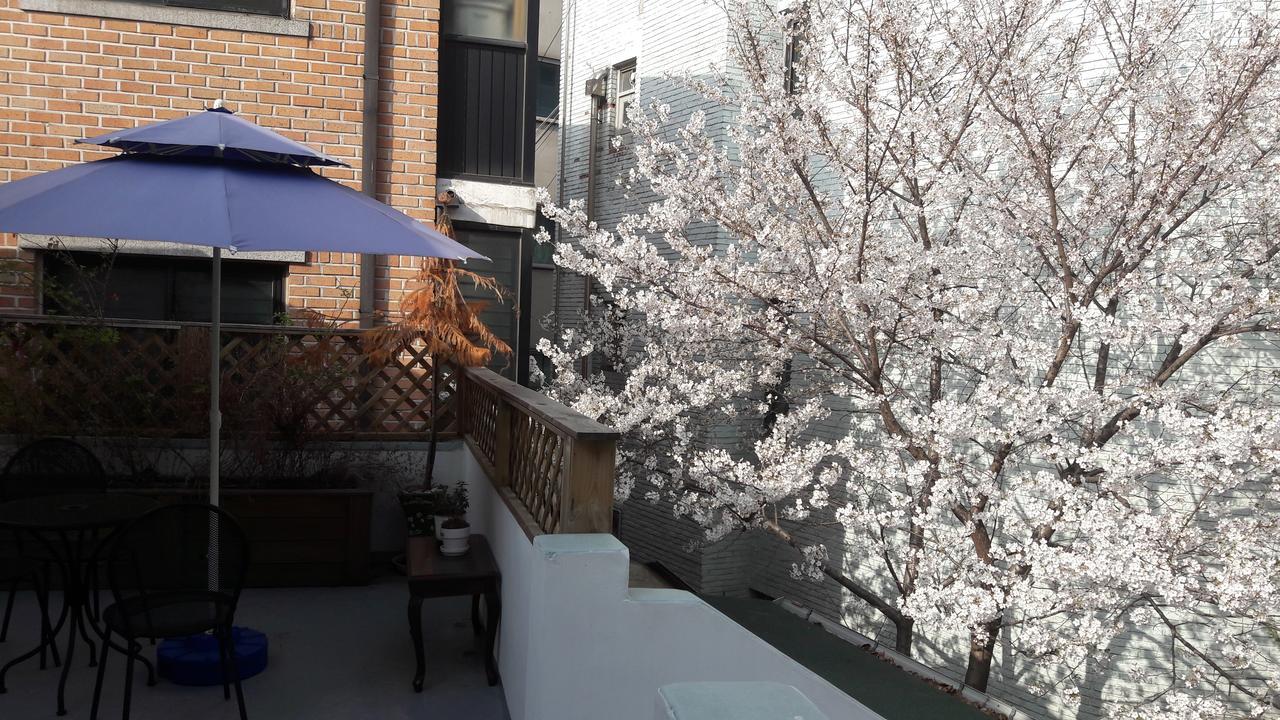 Oh My Guesthouse Сеул Экстерьер фото