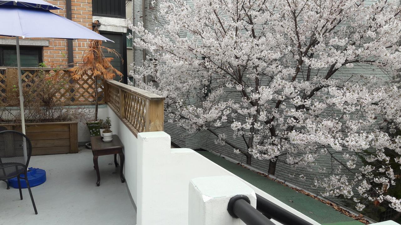 Oh My Guesthouse Сеул Экстерьер фото